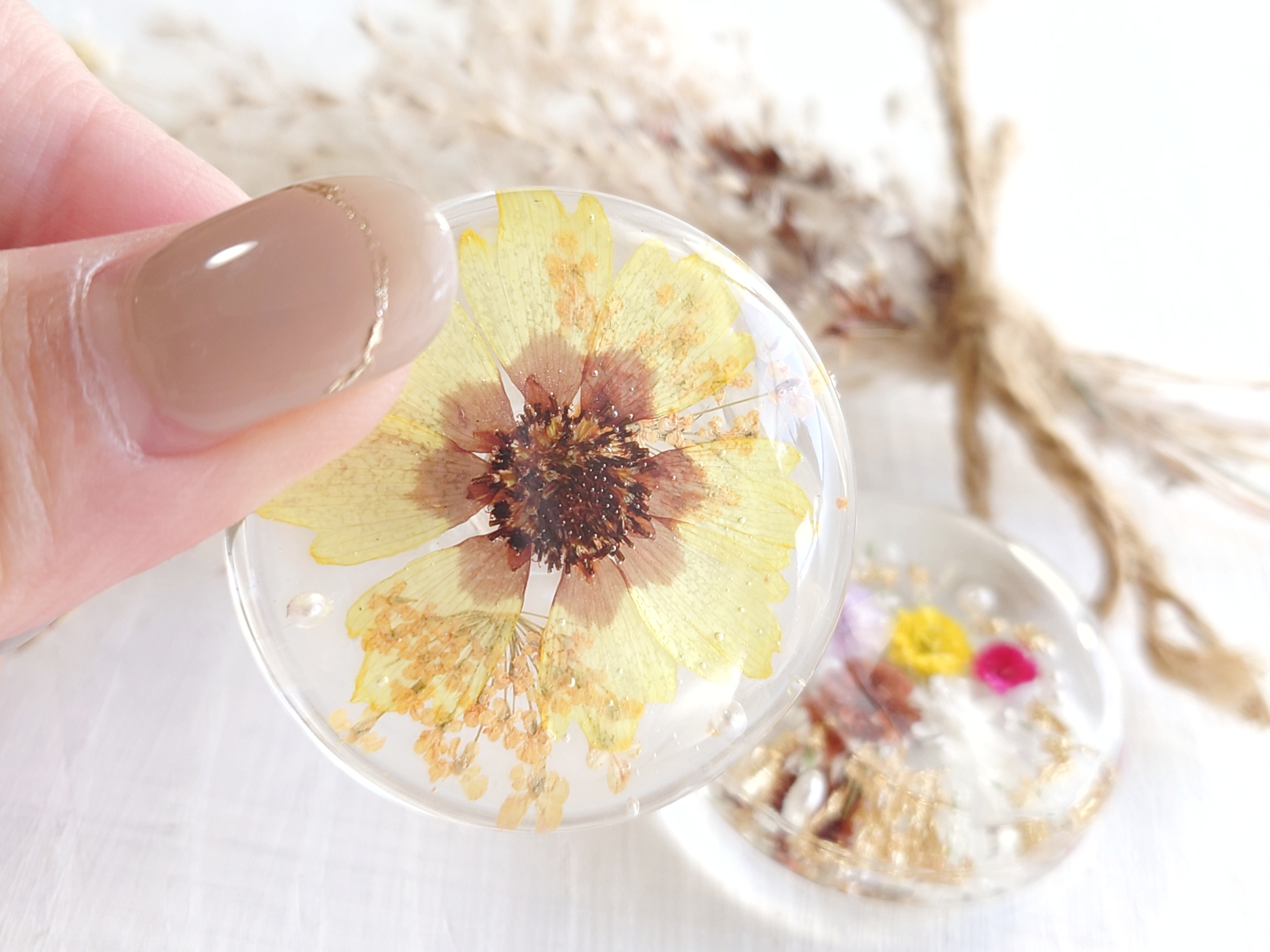 【レジンで作る】お花のマグネットの作り方の紹介画像2