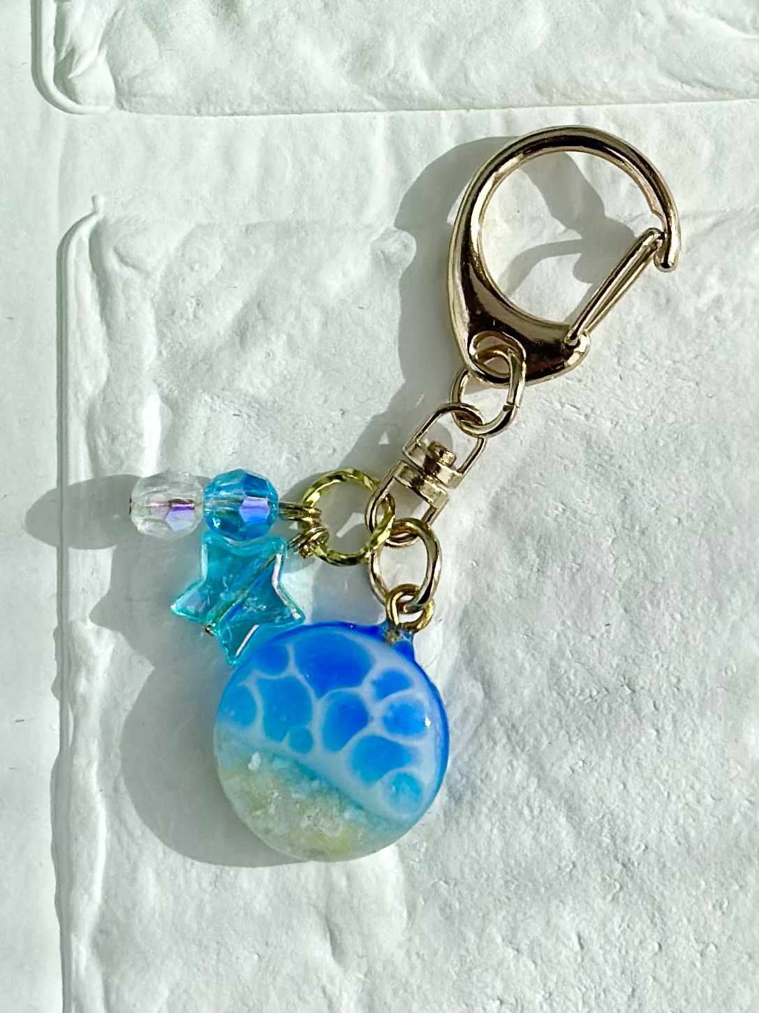 ＜100円材料で出来る＞海色レジンキーホルダーの作り方の紹介画像3