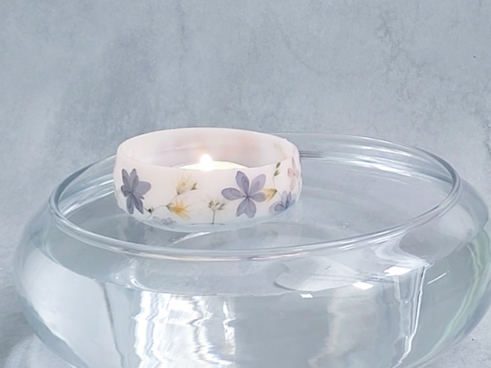 お風呂で浮かべて灯せる お花のフローティングキャンドルの作り方の紹介画像2