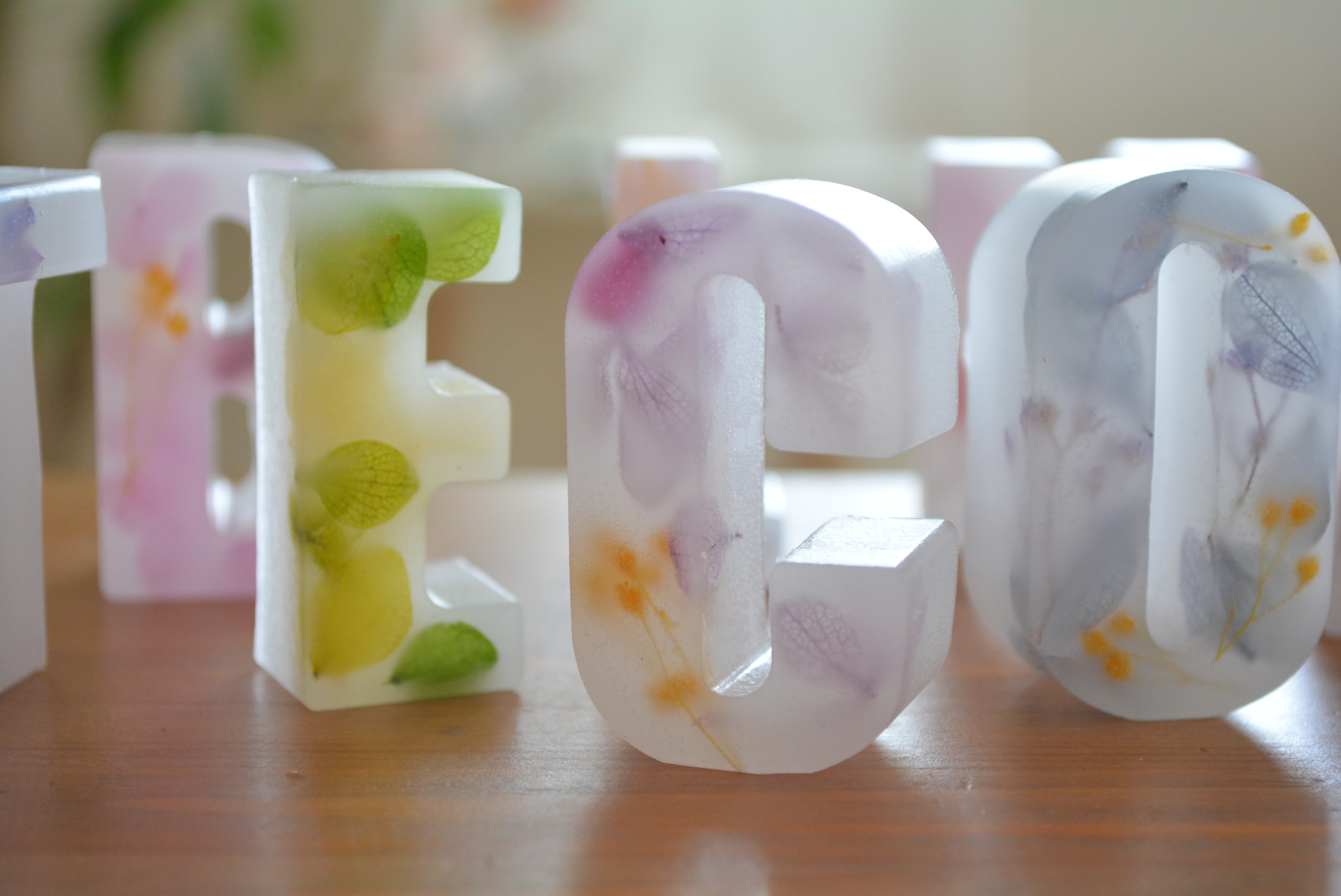 フラワーイニシャルキャンドルの作り方の紹介画像2