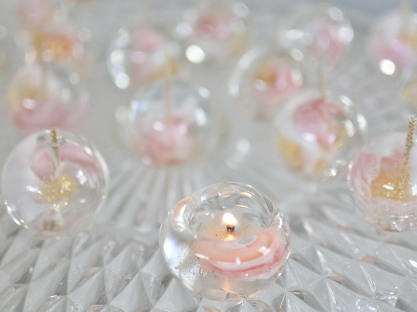 小さな球体キャンドルの作り方の紹介画像2