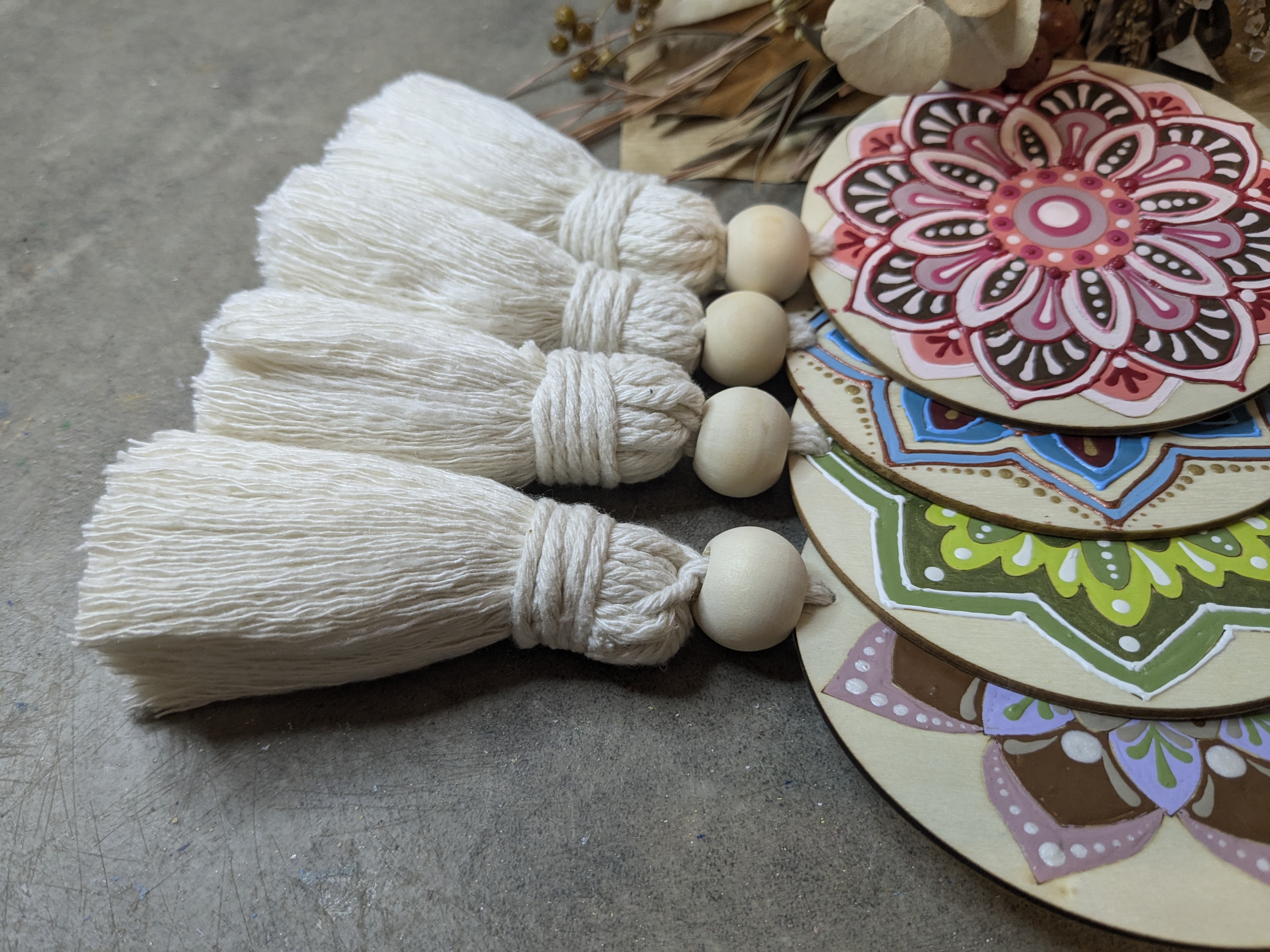 マンダラペイント＆タッセルハンギングクラフトの作り方の紹介画像4