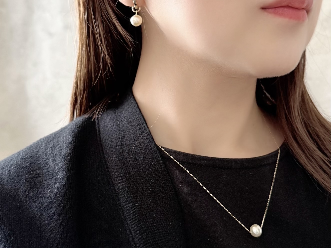 シンプルなパールネックレス＆イヤリングの作り方の紹介画像1