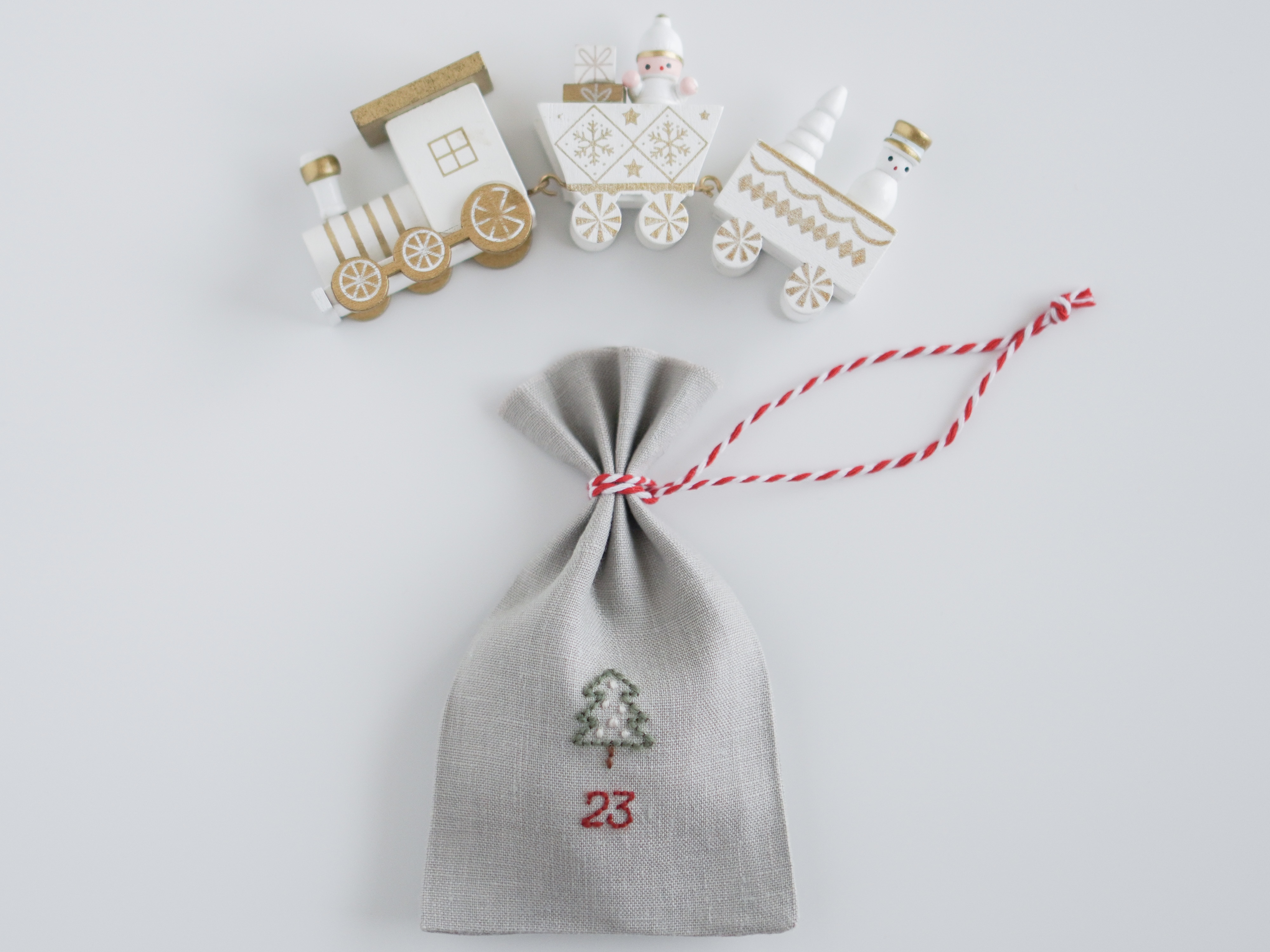 ウール刺繍糸で作る アドベントカレンダーの作り方の紹介画像5