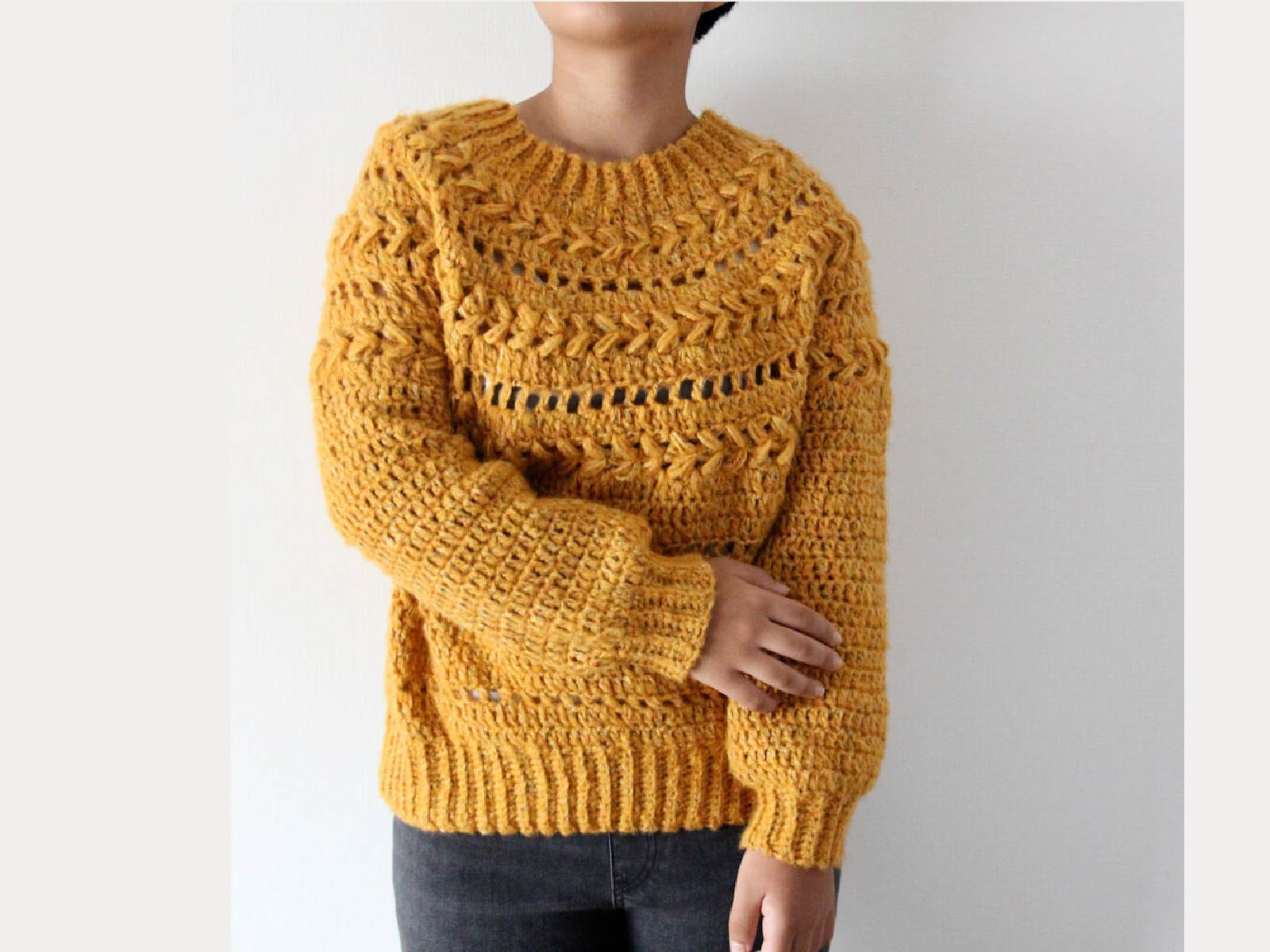 〈かぎ針編み〉ハート模様の丸ヨークセーターの編み方【編み図付き】の紹介画像1