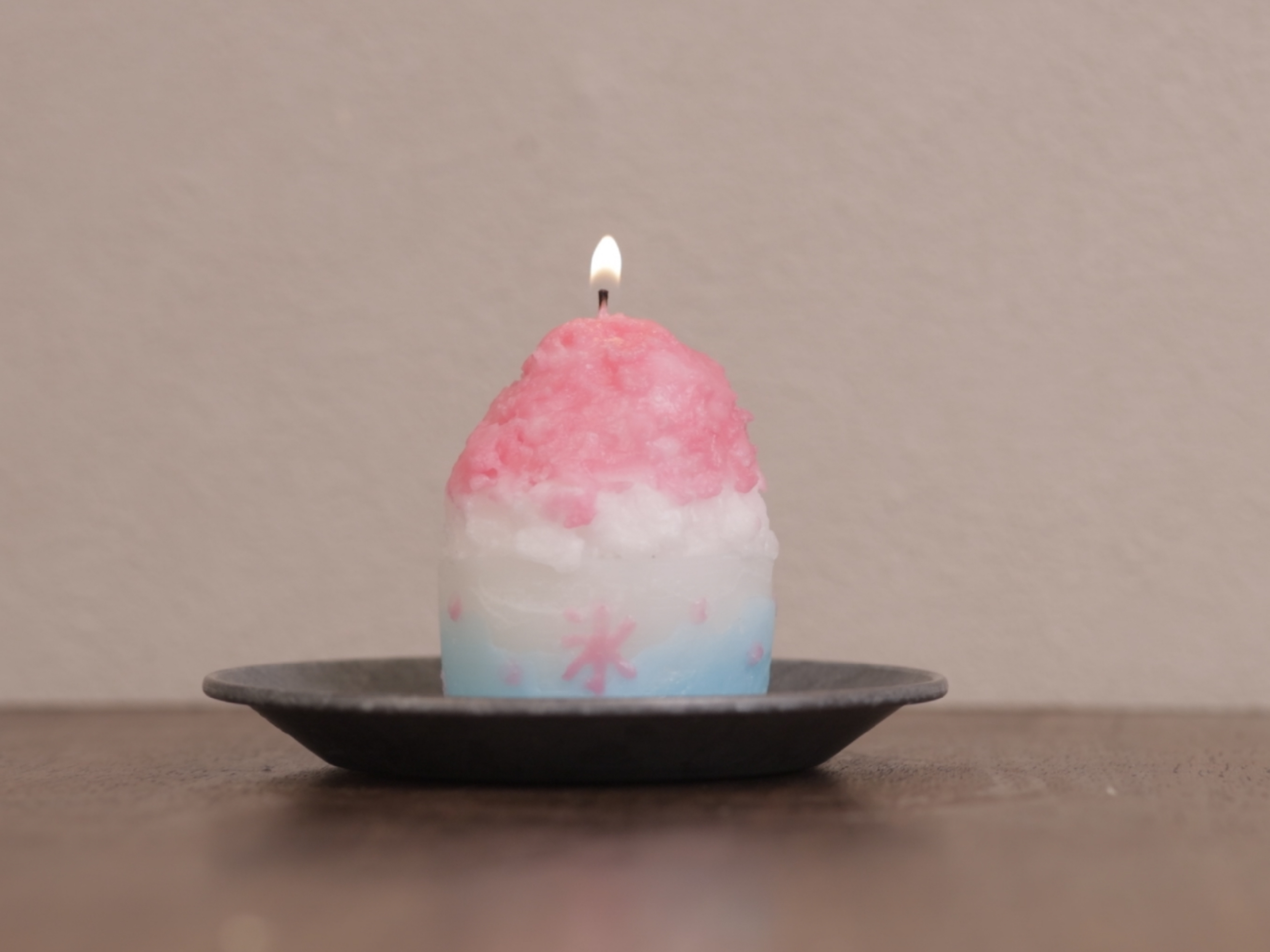 「ほぼ100円ショップで揃う！」かき氷キャンドルの作り方の紹介画像1