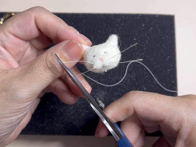 しろねこカラビナチャームの作り方の紹介画像4