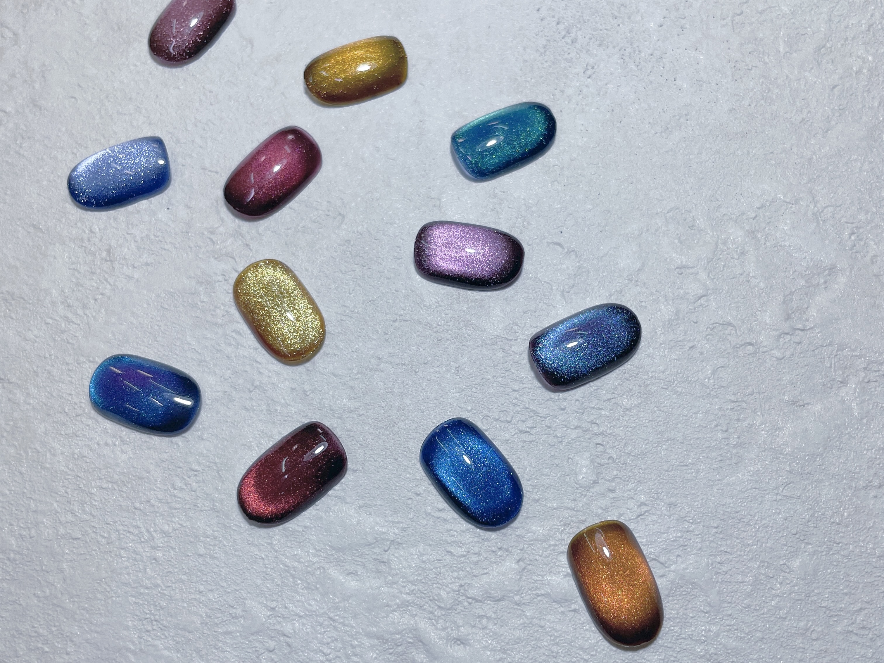 マグプラネットネイル -Snow White-の紹介画像1