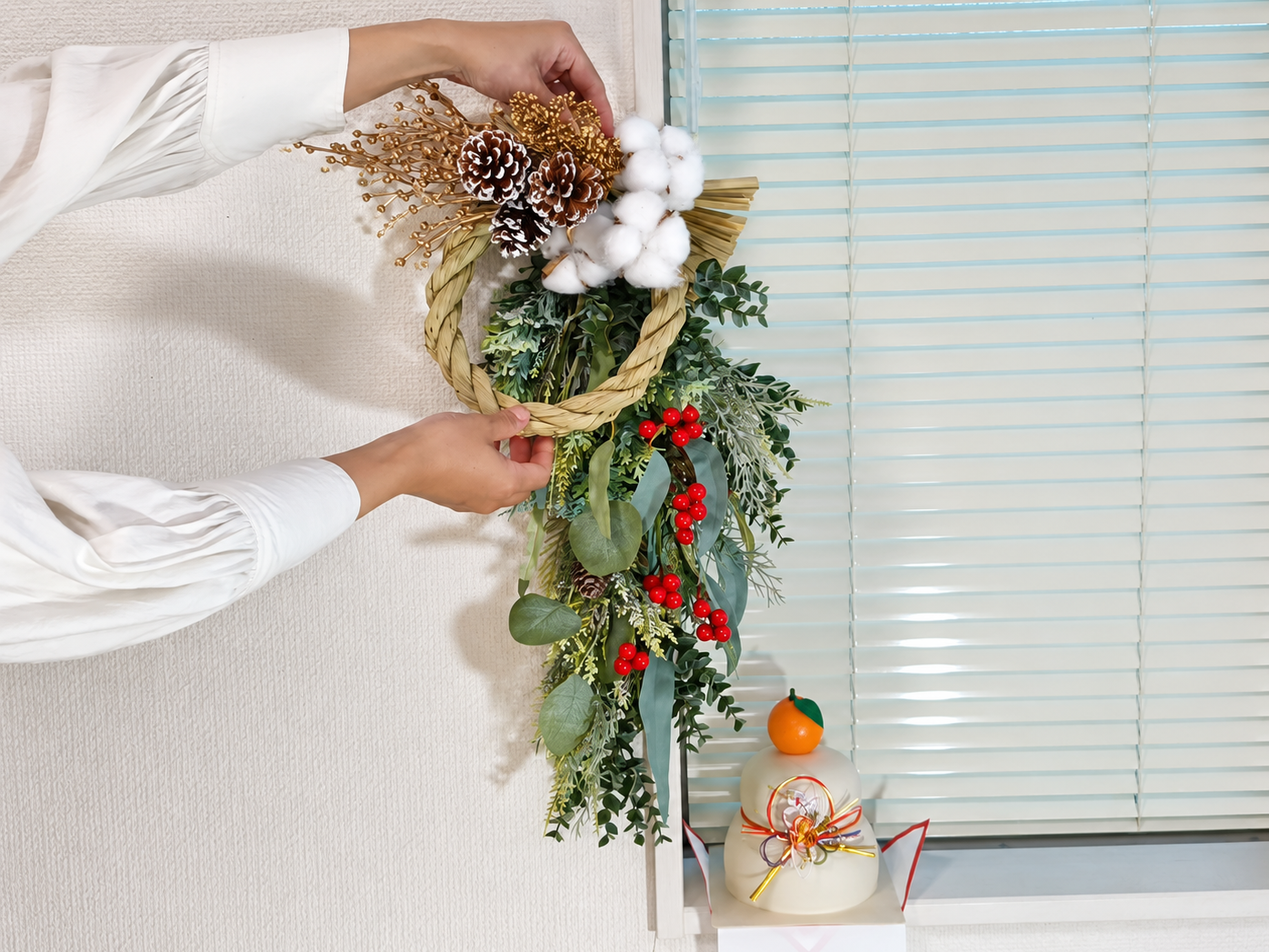 100均造花で作るリース講座【クリスマス馬蹄リース】 ※質問・添削サポートなしの紹介画像4