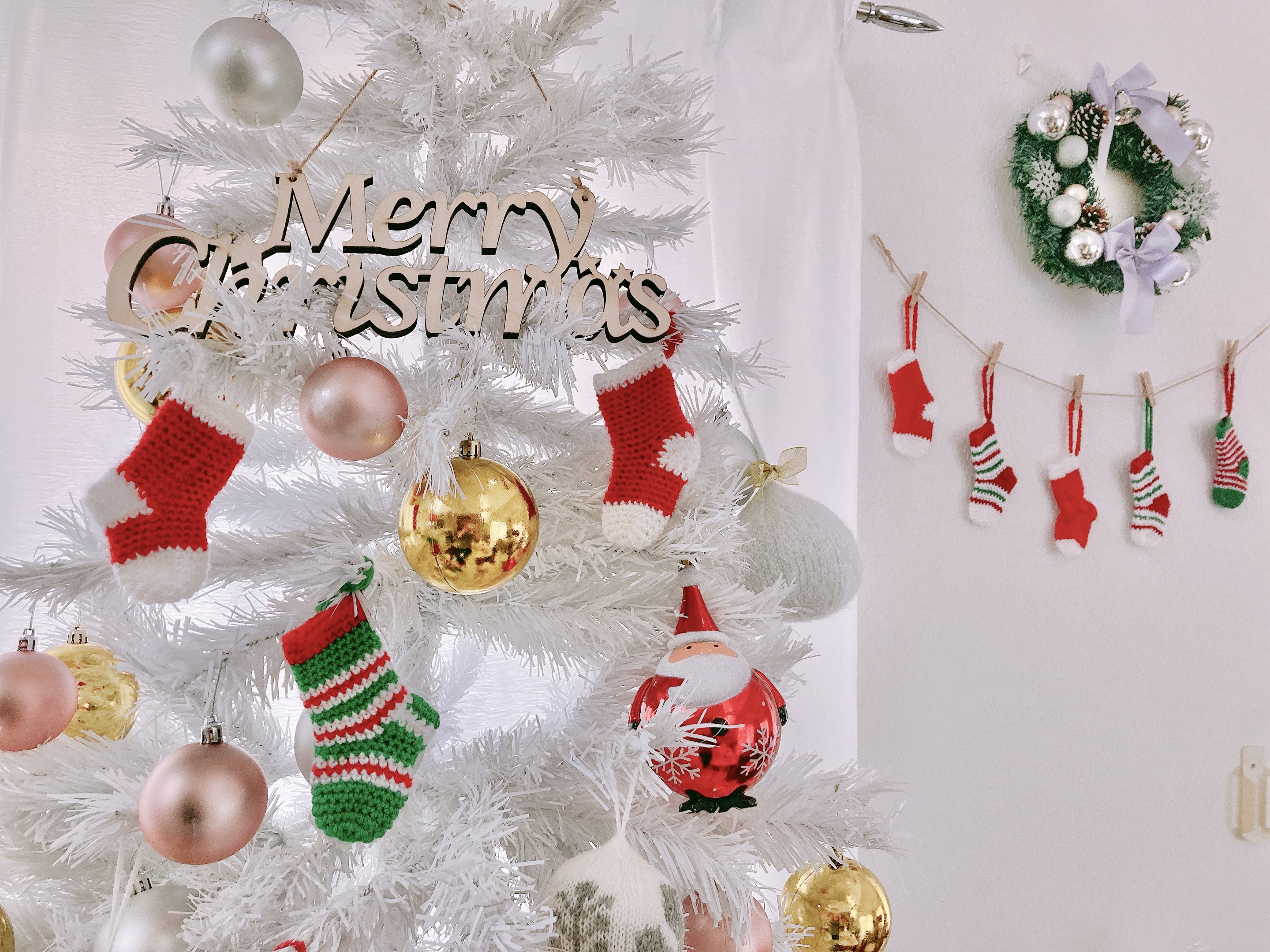 かぎ針編みで小さなクリスマスソックスの編み方(PDF編み図解説付き)の紹介画像1