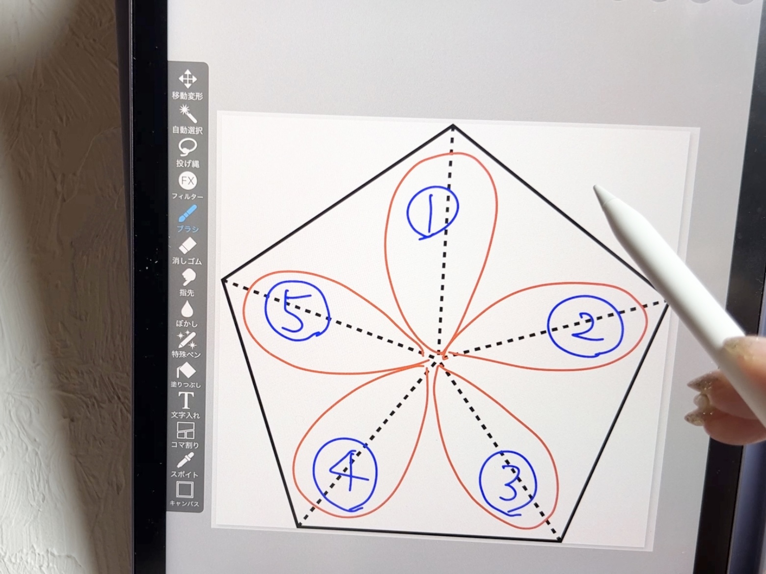ネイルアート講座①絵が苦手な人のためのお花アートの紹介画像2