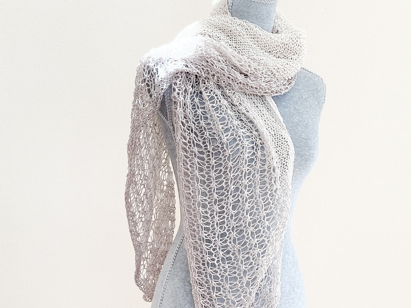 レースショール(Champagne shawl)の編み方の紹介画像2