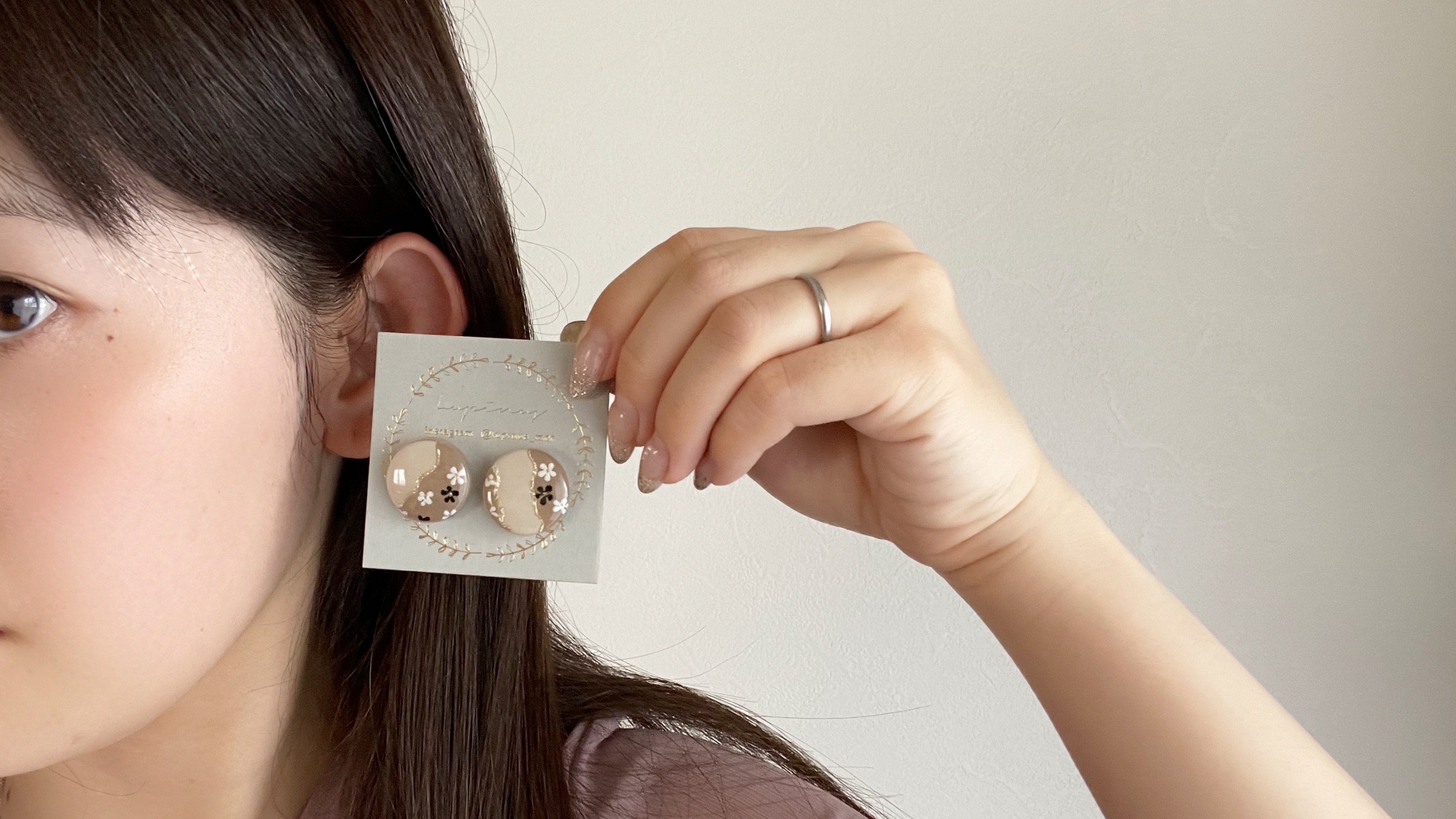 【レジン】筆を使わない小花の描き方の紹介画像1