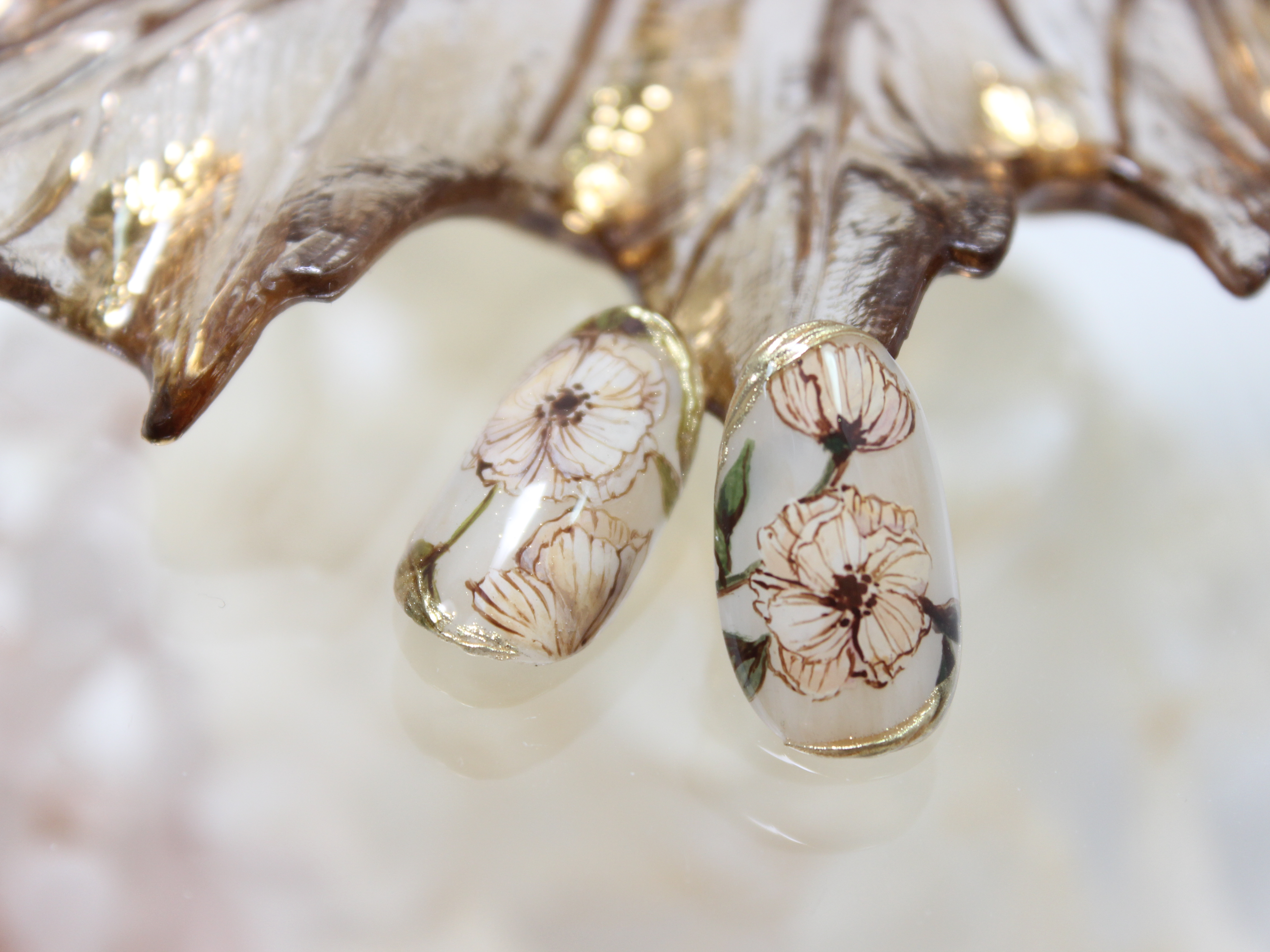 アクリル絵の具で描く絵画風アンティークフラワーの作り方の紹介画像3