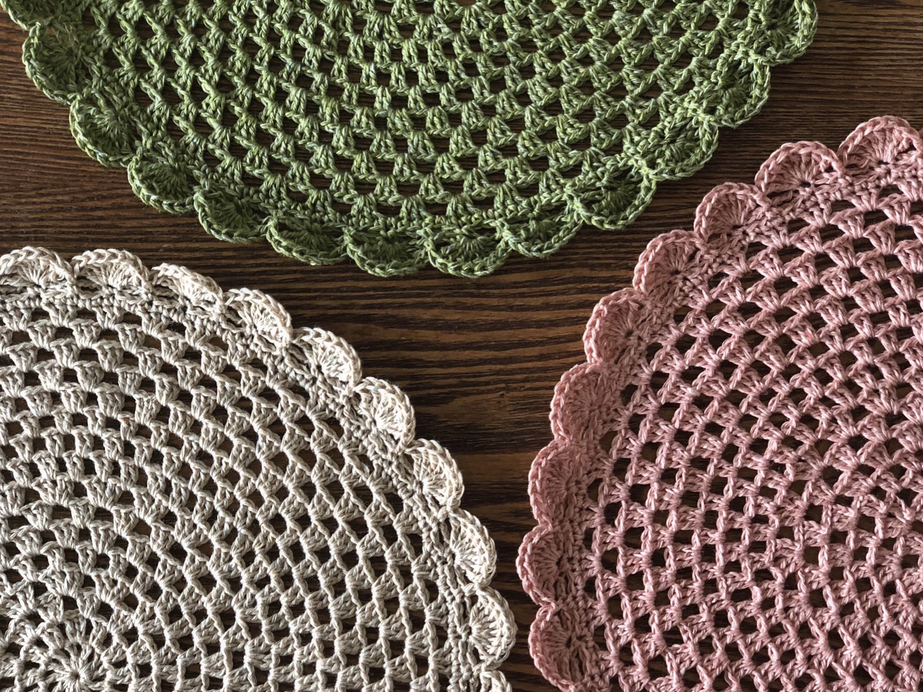 かぎ針編み シンプル丸ドイリーの作り方の紹介画像3