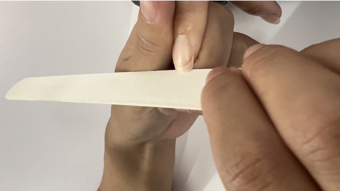 ネイル初心者向け　今さら聞けない爪を丸く整える方法の紹介画像1