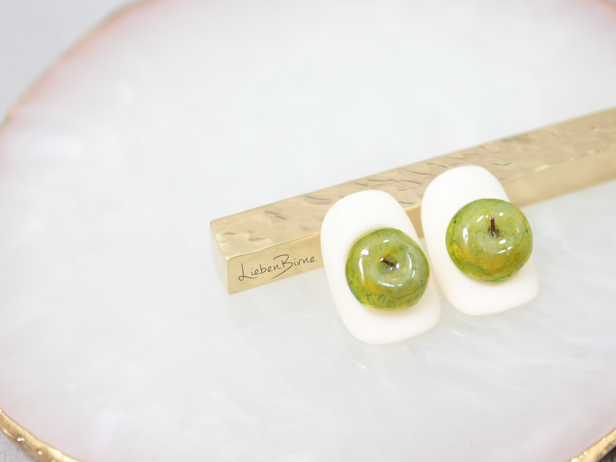 りんごのあたまネイルの作り方の紹介画像3