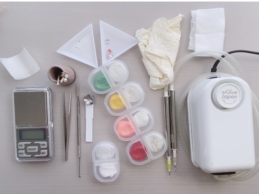 【 グルーであそぼ 】〜グルーデコの基礎＆混色を楽しみながら学べます〜の紹介画像1