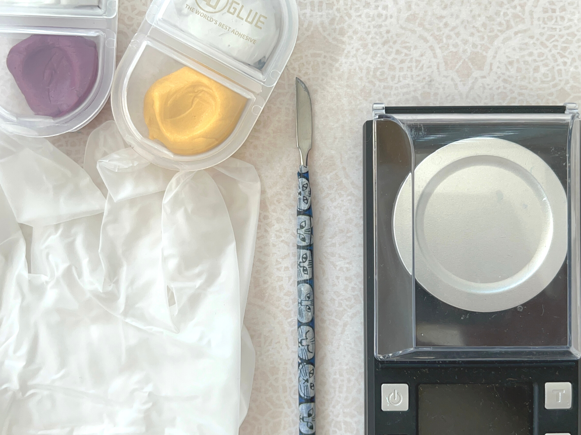 グルーデコ　どこよりも詳しいグルーの計り方と混ぜ方の紹介画像1