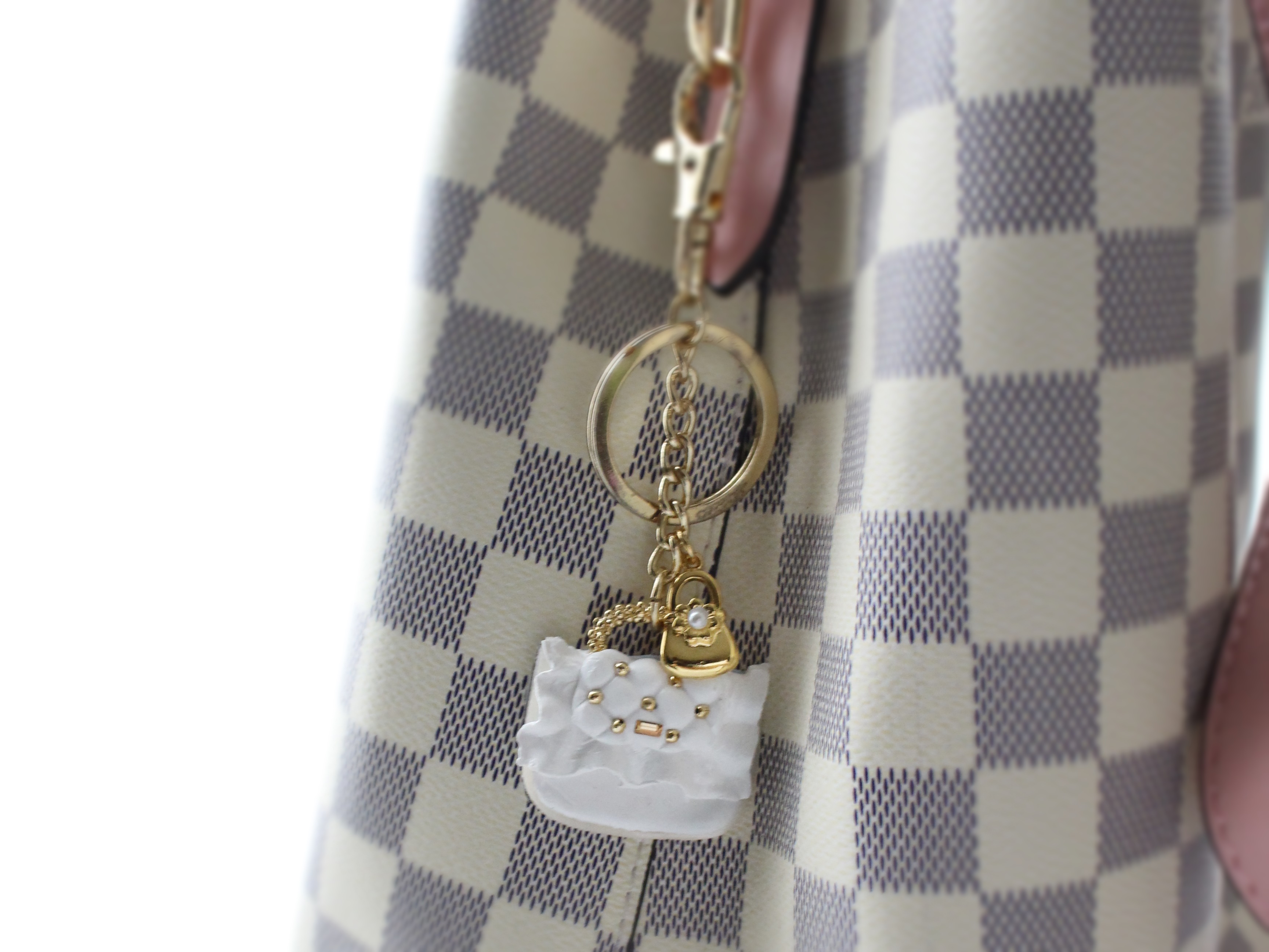 ～もう埃に悩まない！～つやつやフリルキルトバックの制作方法の紹介画像4